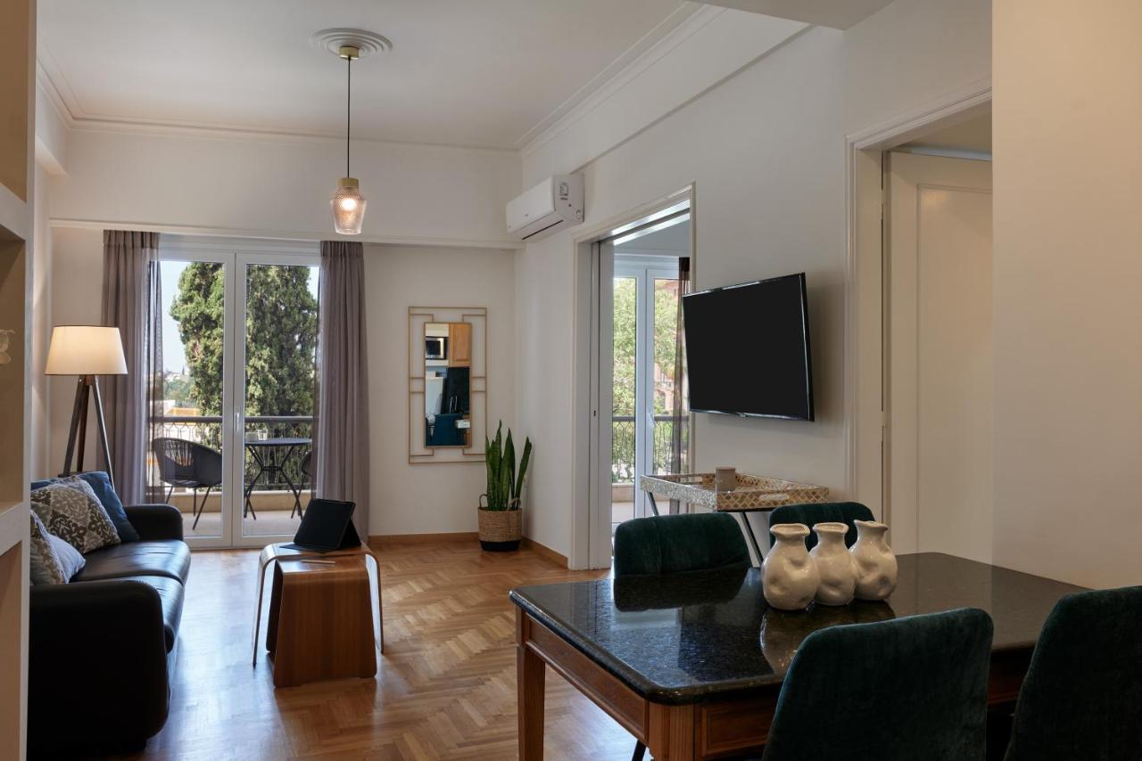 Chic One Bd Apartment With Hilton View Athen Eksteriør bilde