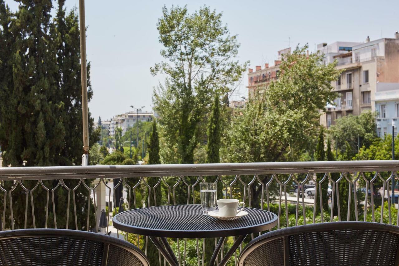 Chic One Bd Apartment With Hilton View Athen Eksteriør bilde